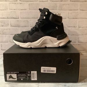 Women's Size 8.5 Sorel Kinetic Waterproof RNEDG Conquest Black/Sea Salt